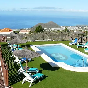 https://apartamentos-fuente-la-teja-spa.in-canary-islands.com